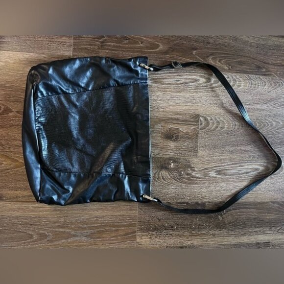 VINTAGE black crossbody leather bag gold hardware - Picture 10 of 11